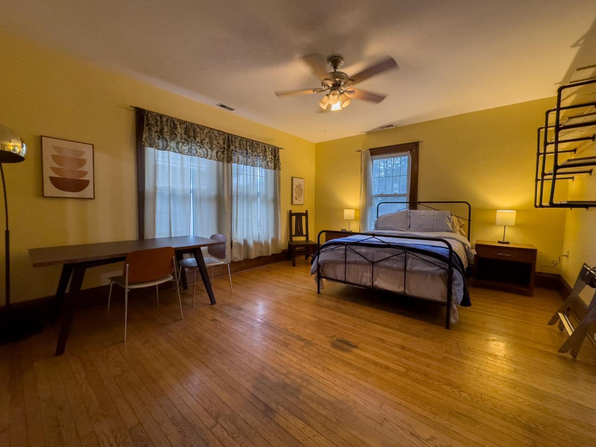 Elk River Hotel & Cafe Sutton Екстер'єр фото