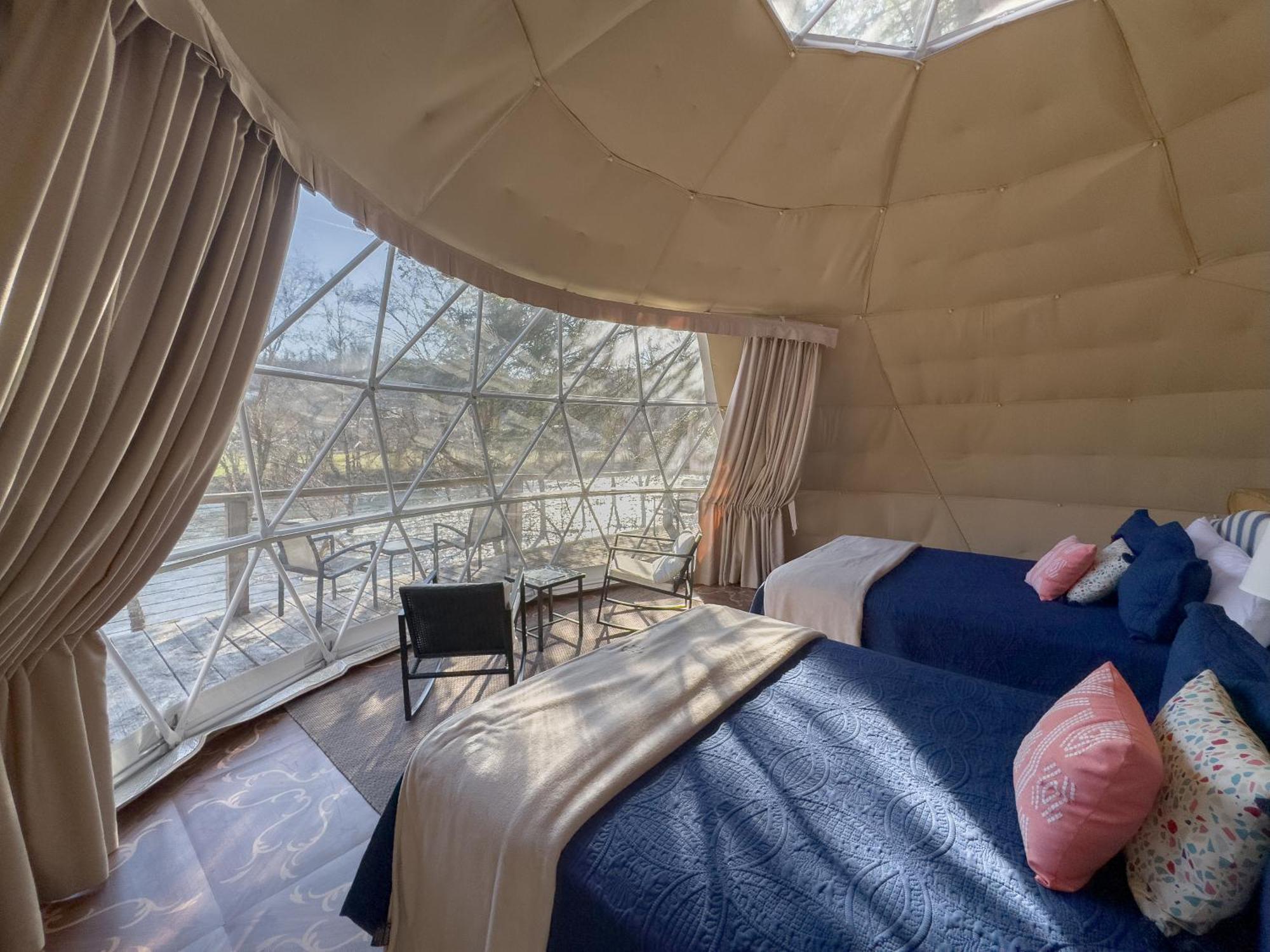 Elk River Hotel & Cafe Sutton Екстер'єр фото